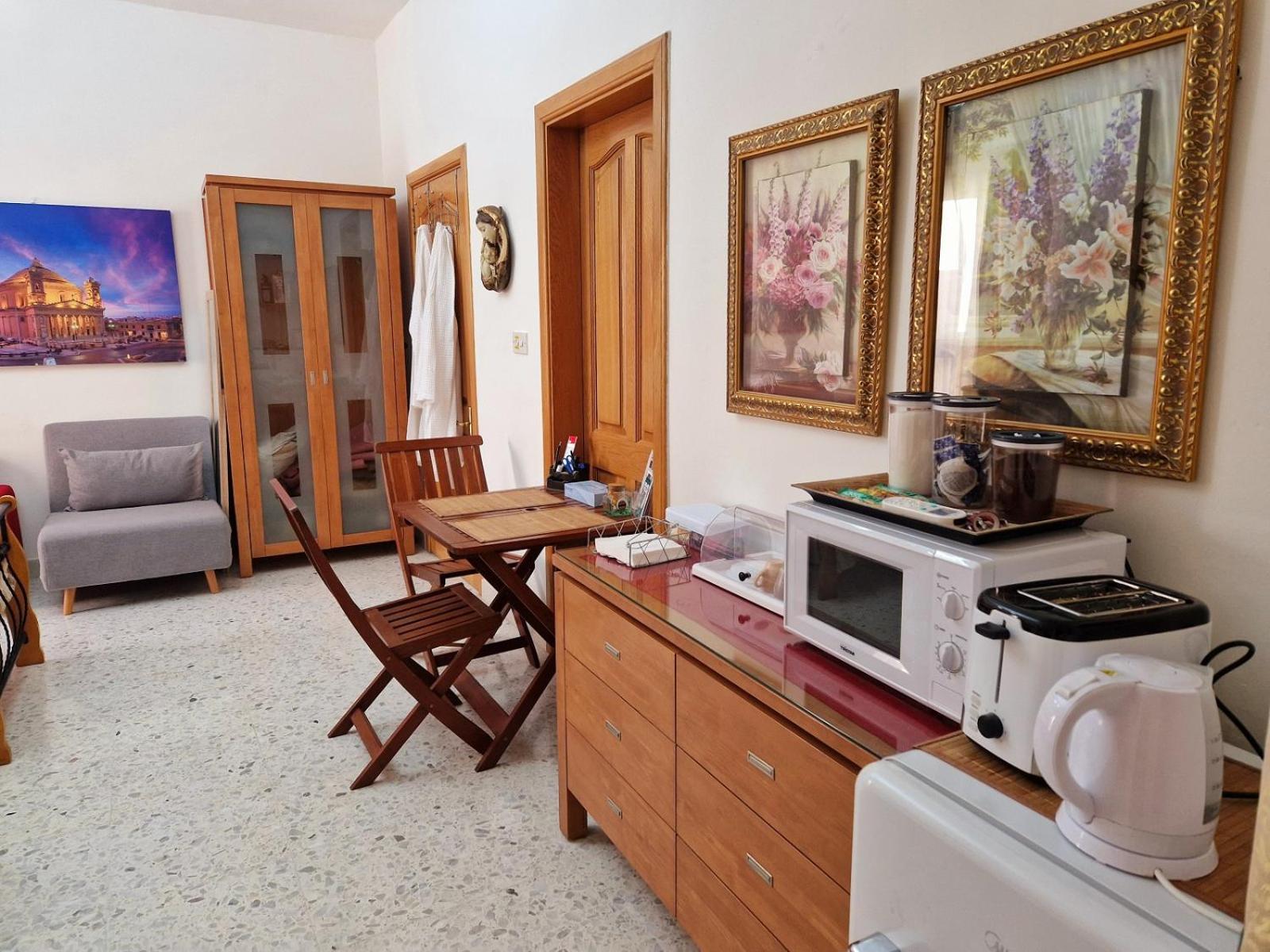 Saracini'S Homestay Attard Exterior foto