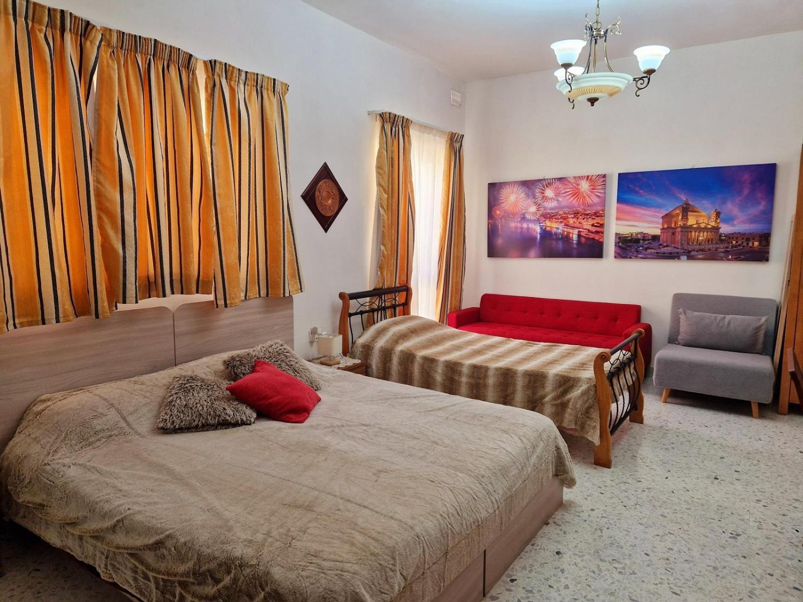 Saracini'S Homestay Attard Exterior foto